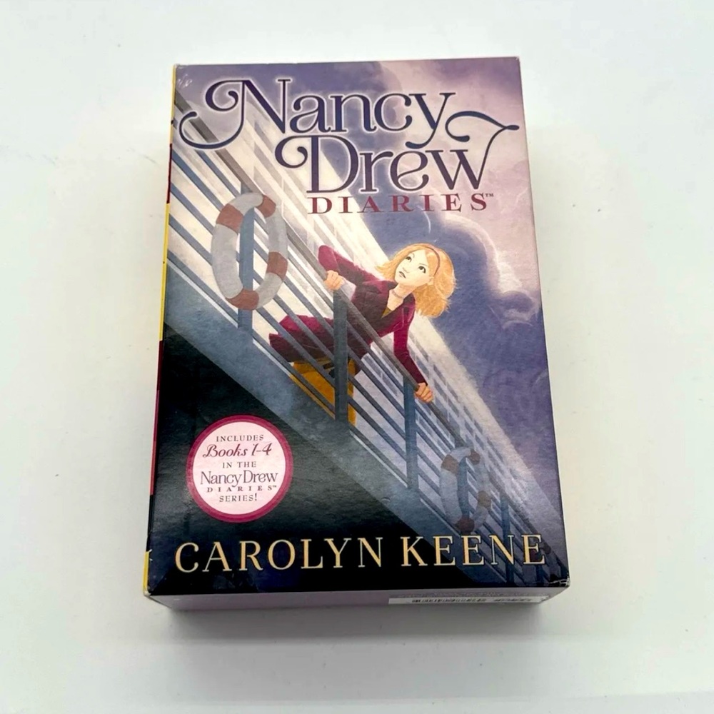 Nancy Drew Diaries [Boxed Set] by CAROLYN KEENE